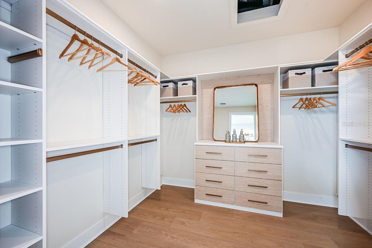 Closet-Pictures are of Model Home for representational purposes only. Closet-Pictures are of Model Home for representational purposes only.