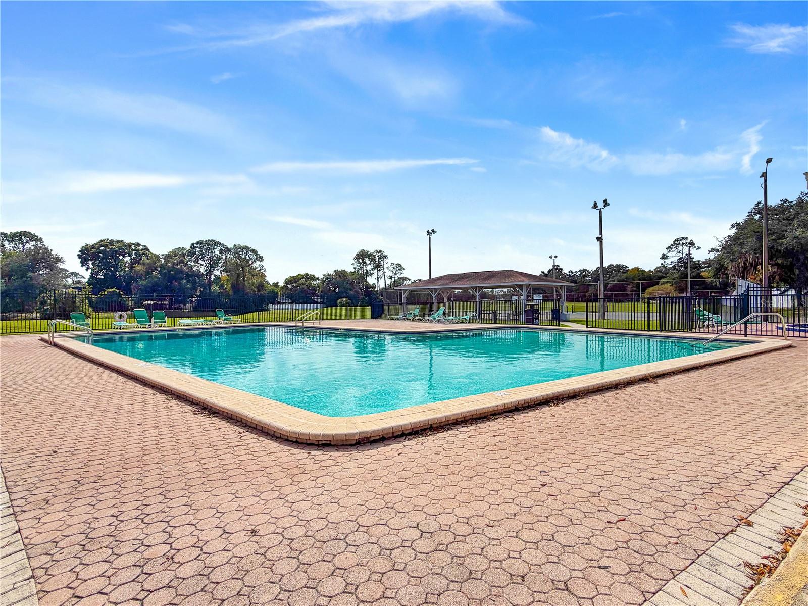 736 LAUREL WAY, Casselberry, FL 32707