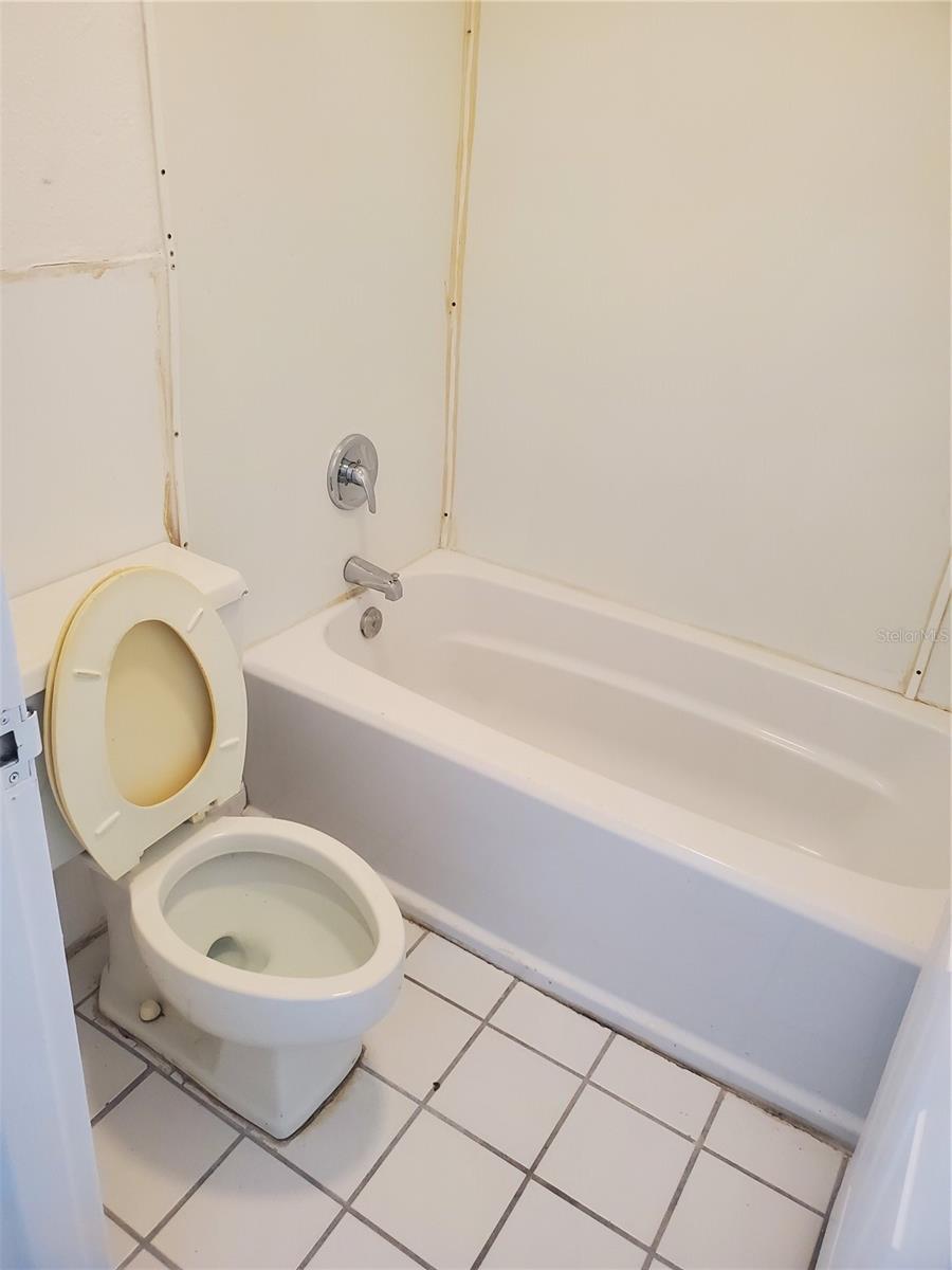 7900 S ORANGE BLOSSOM TRAIL, #1120, Orlando, FL 32809