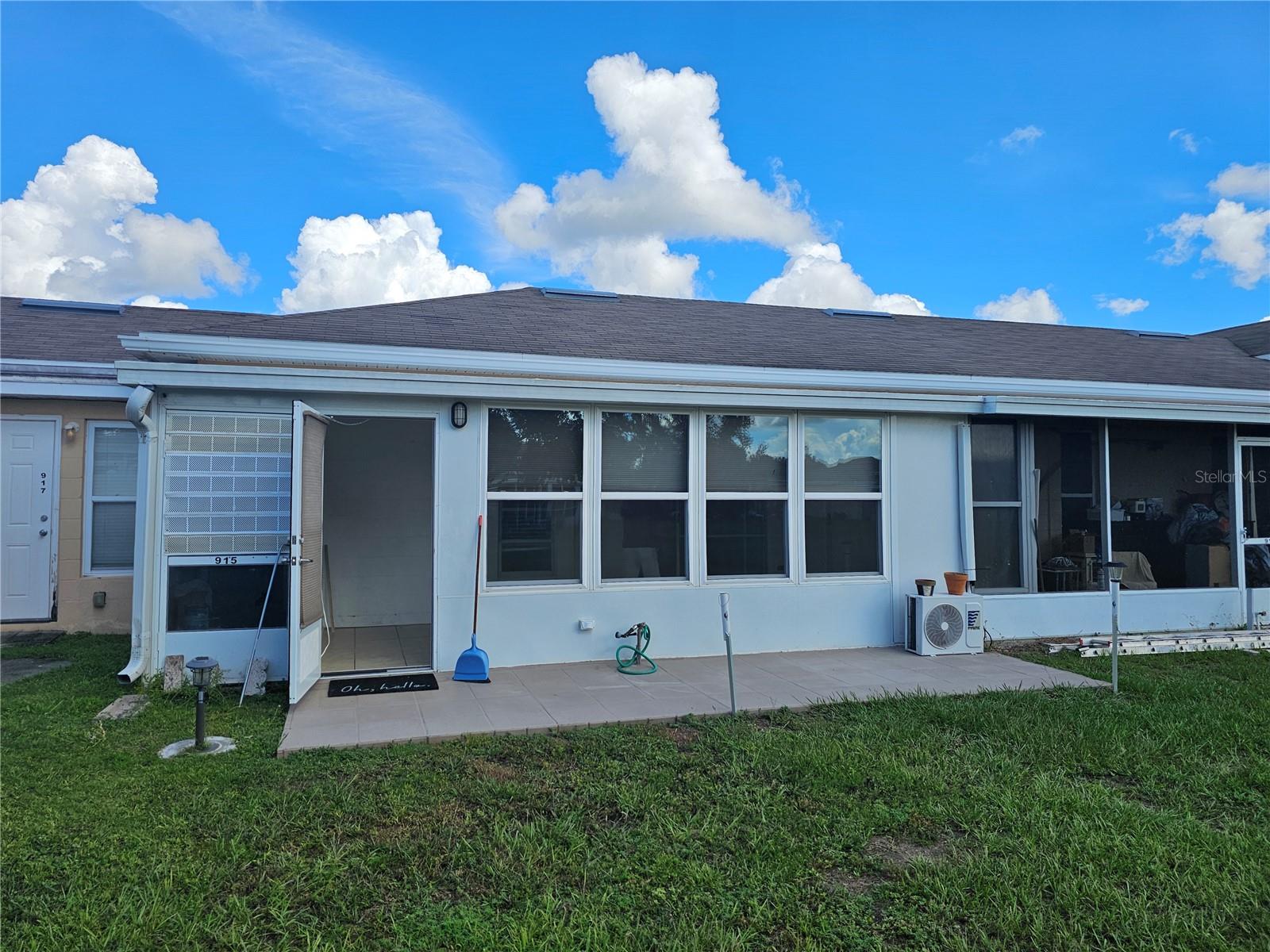 915 CLUB CIRCLE, Lakeshore, FL 33854