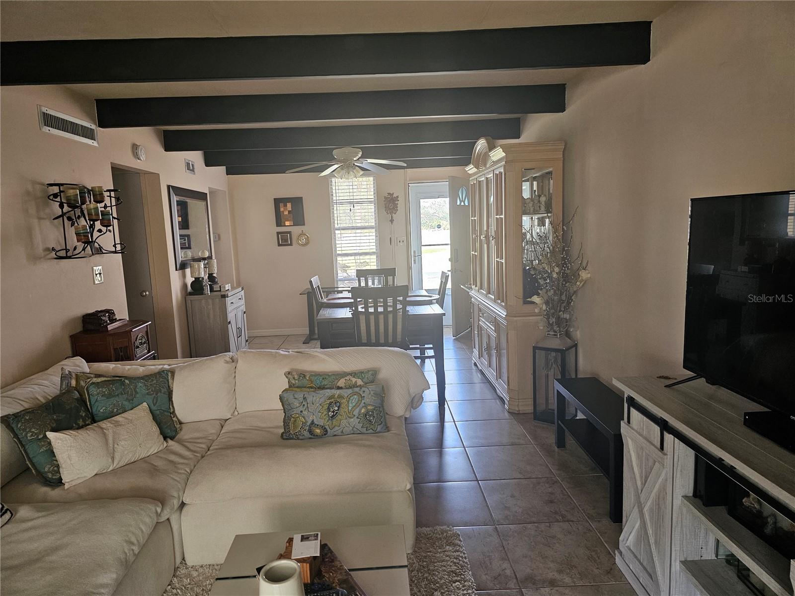 915 CLUB CIRCLE, Lakeshore, FL 33854