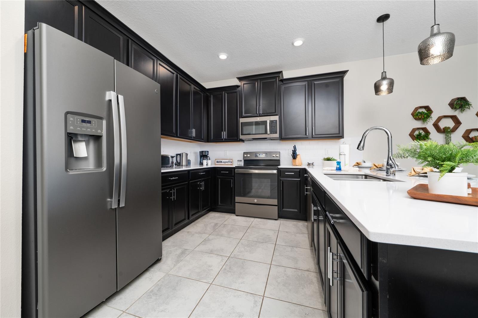 1133 CHALLENGE DRIVE, #1133, Davenport, FL 33896
