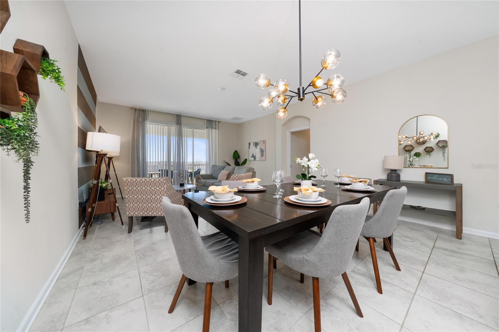 1133 CHALLENGE DRIVE, #1133, Davenport, FL 33896