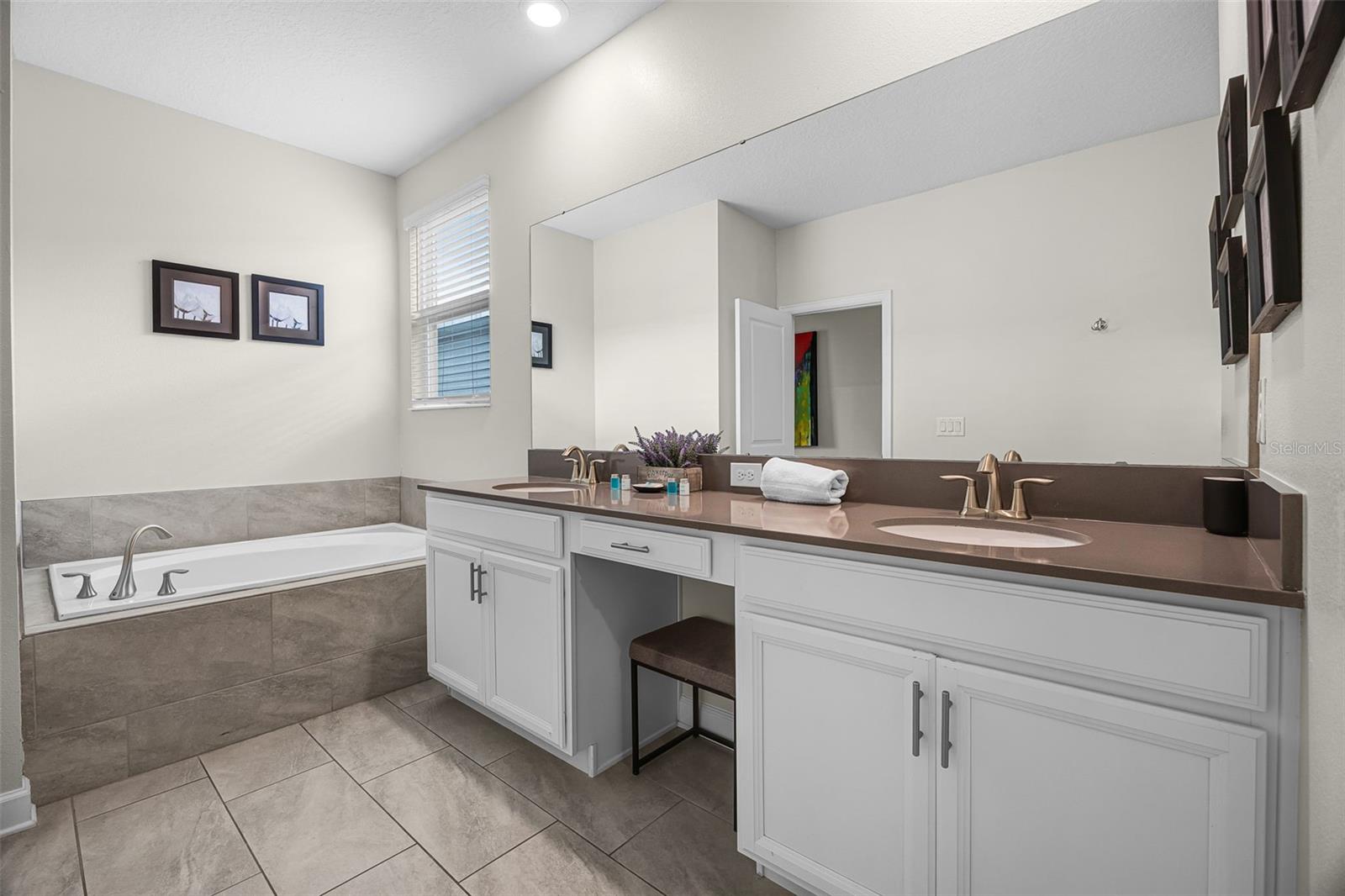 661 DROP SHOT DRIVE, Davenport, FL 33896