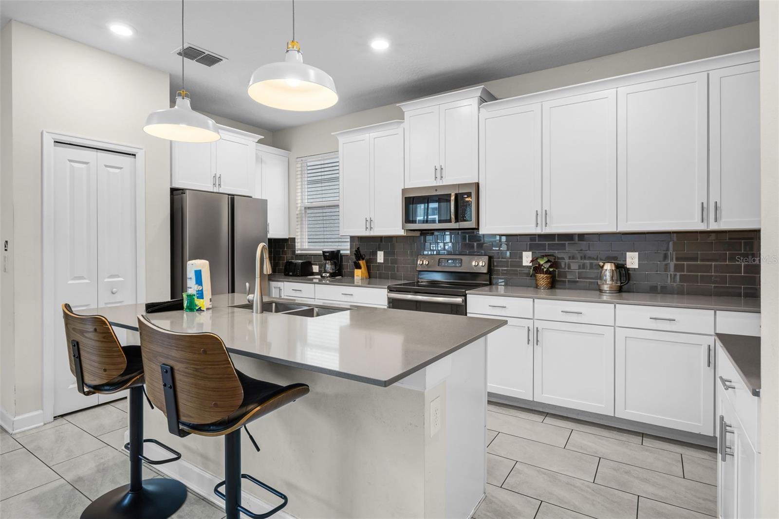 661 DROP SHOT DRIVE, Davenport, FL 33896