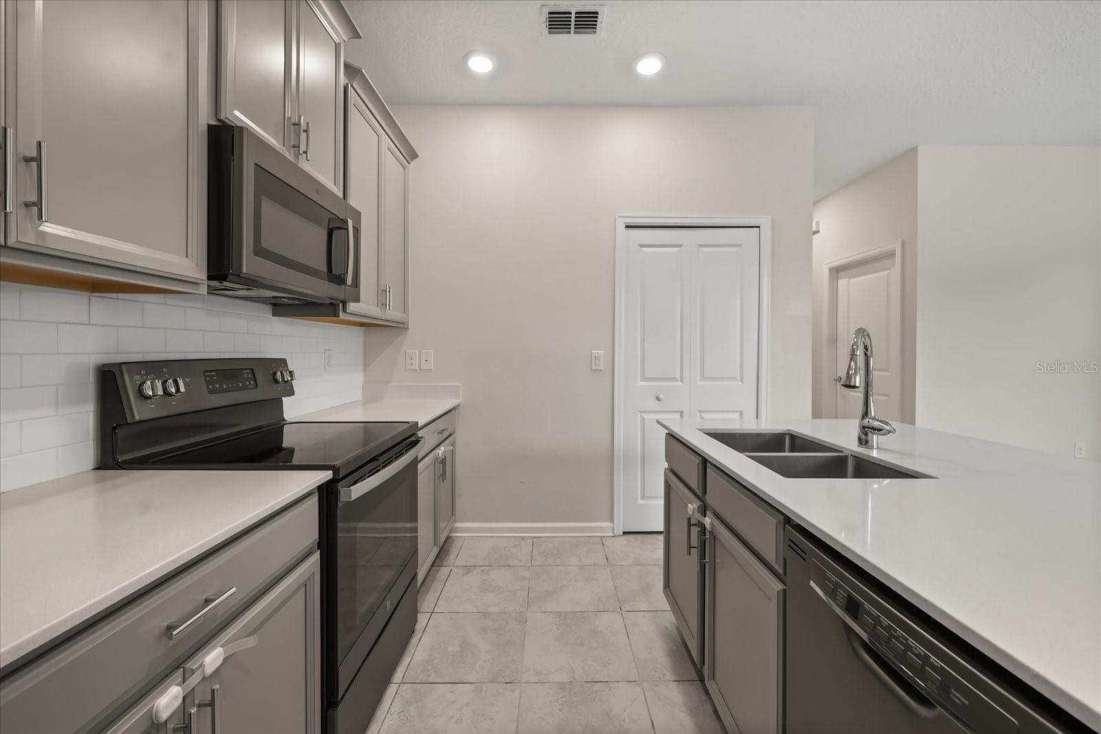 2966 AQUA VIRGO LOOP, #16, Orlando, FL 32837 2966 AQUA VIRGO LOOP, #16, Orlando, FL 32837