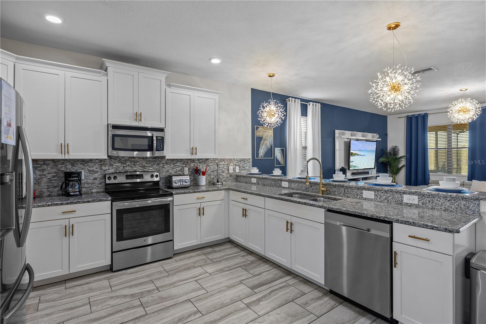 1314 BIRDIE WAY, Davenport, FL 33896