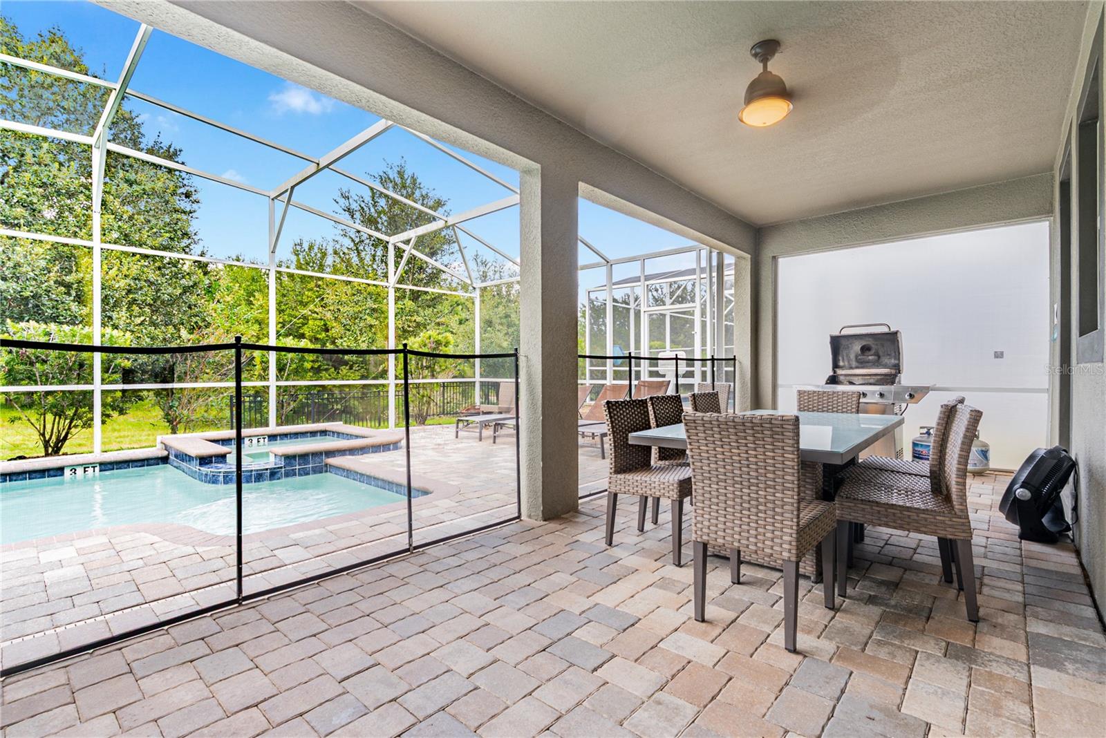8809 CRUDEN BAY COURT, Davenport, FL 33896 8809 CRUDEN BAY COURT, Davenport, FL 33896
