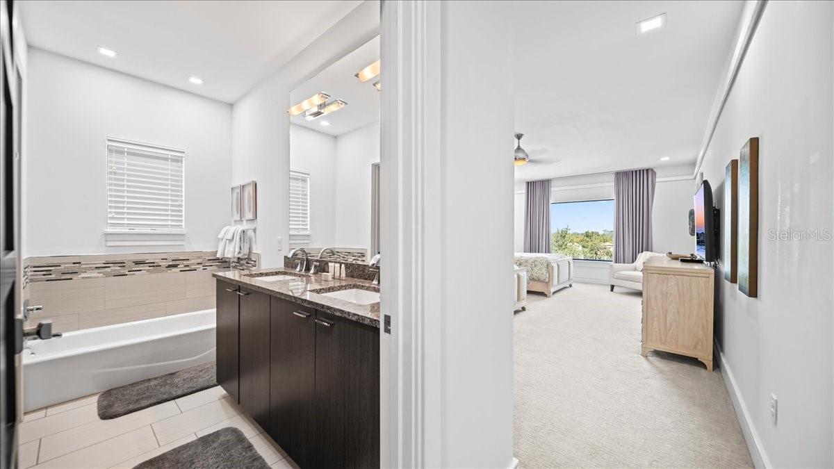 331 MUIRFIELD LOOP, Reunion, FL 34747
