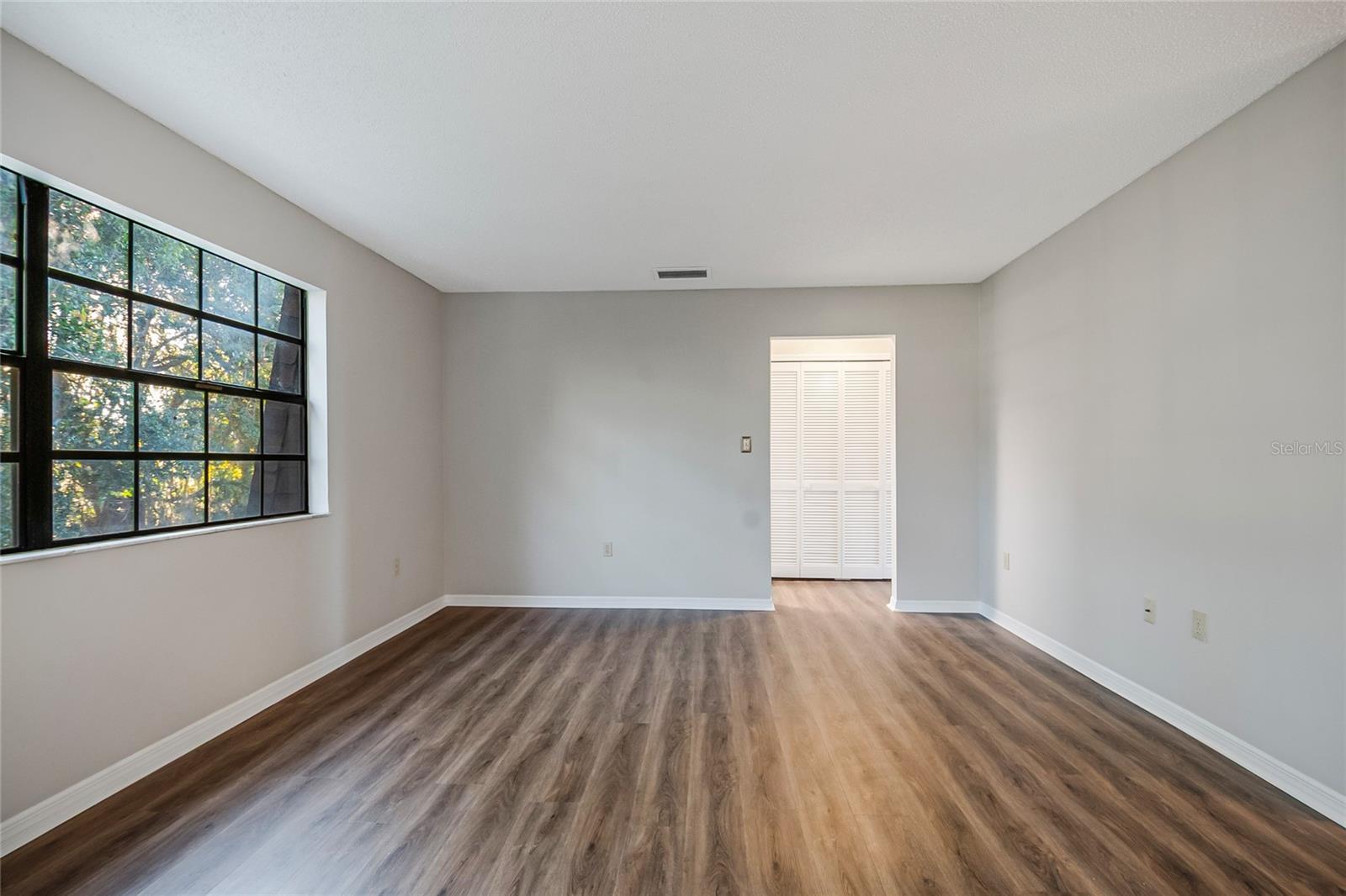 500 NEWELL HILL ROAD, #106D, Leesburg, FL 34748