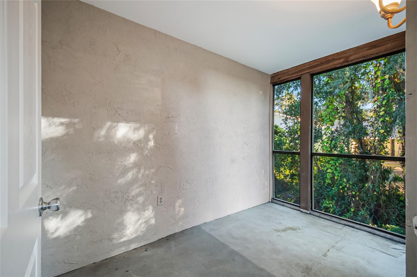 500 NEWELL HILL ROAD, #106D, Leesburg, FL 34748