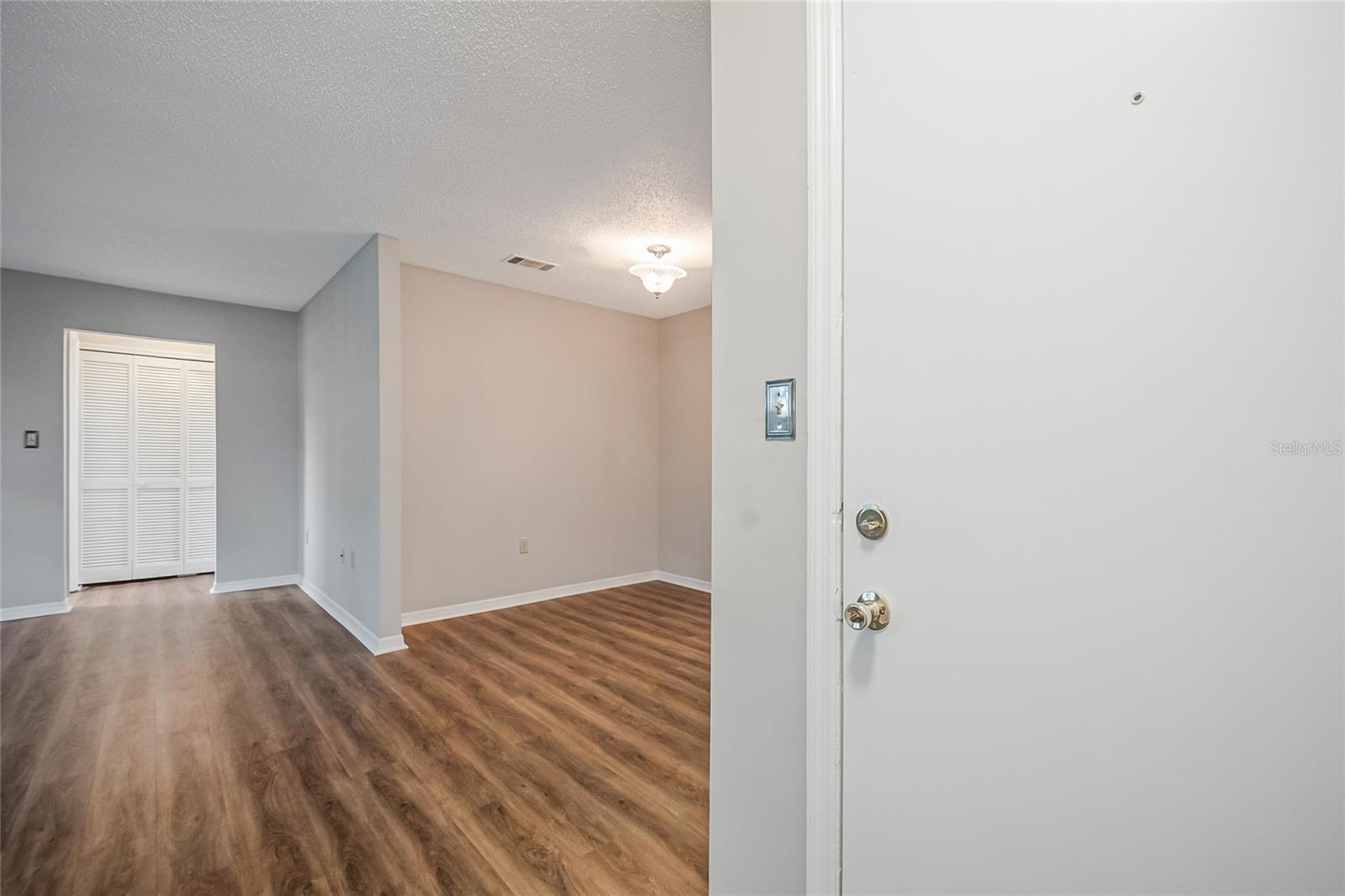 500 NEWELL HILL ROAD, #106D, Leesburg, FL 34748