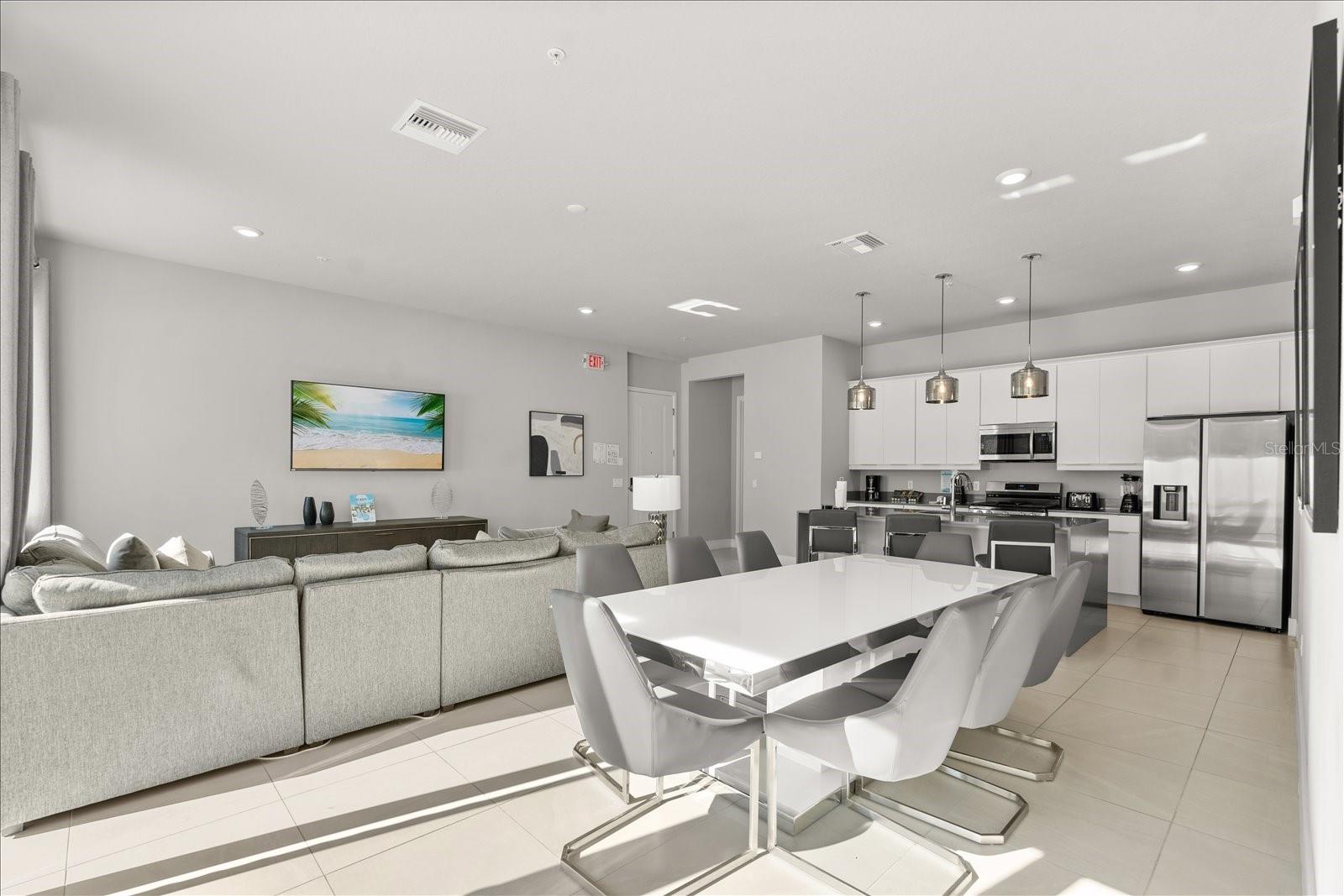7760 SANDY RIDGE DRIVE, #102, Reunion, FL 34747 7760 SANDY RIDGE DRIVE, #102, Reunion, FL 34747