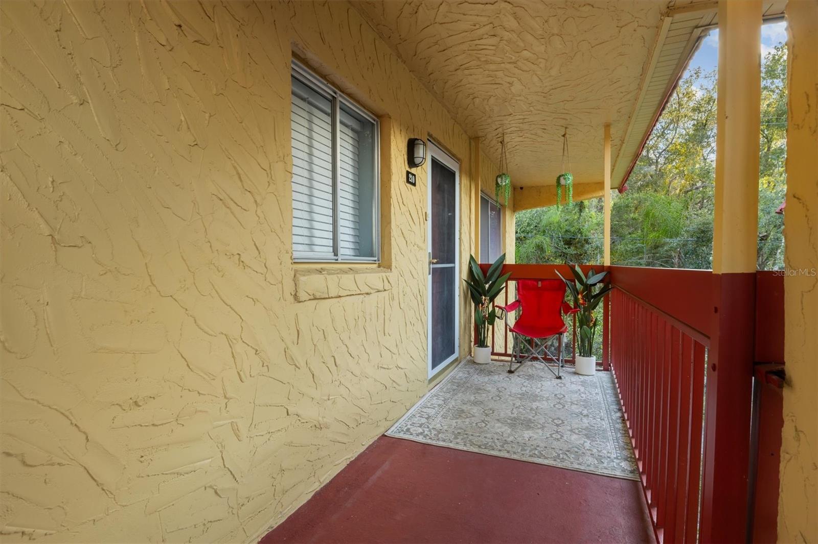 Covered front entrance