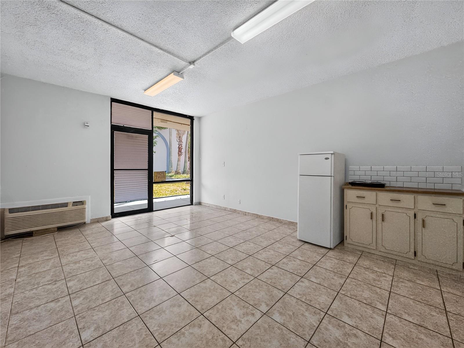 8421 S ORANGE BLOSSOM TRAIL, #145, Orlando, FL 32809