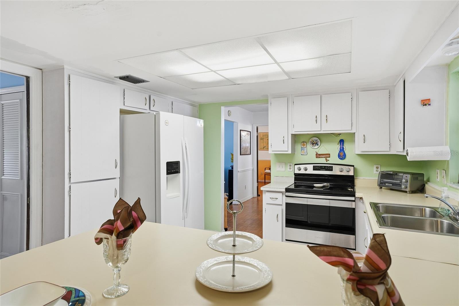 7002 CRESTLAKE DRIVE, Orlando, FL 32819