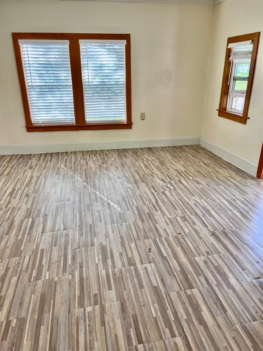 343 WEAVER AVENUE, Lake Wales, FL 33853