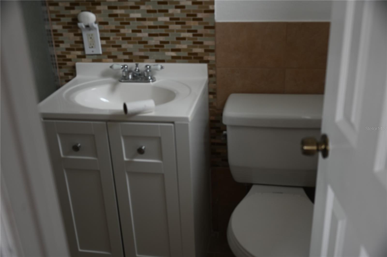 Bonus room bathroom