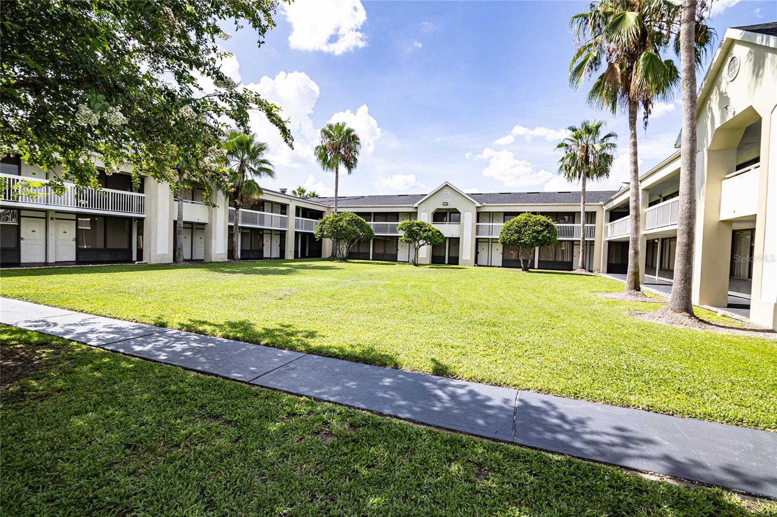 5245 W IRLO BRONSON MEMORIAL HIGHWAY, #276, Kissimmee, FL 34746