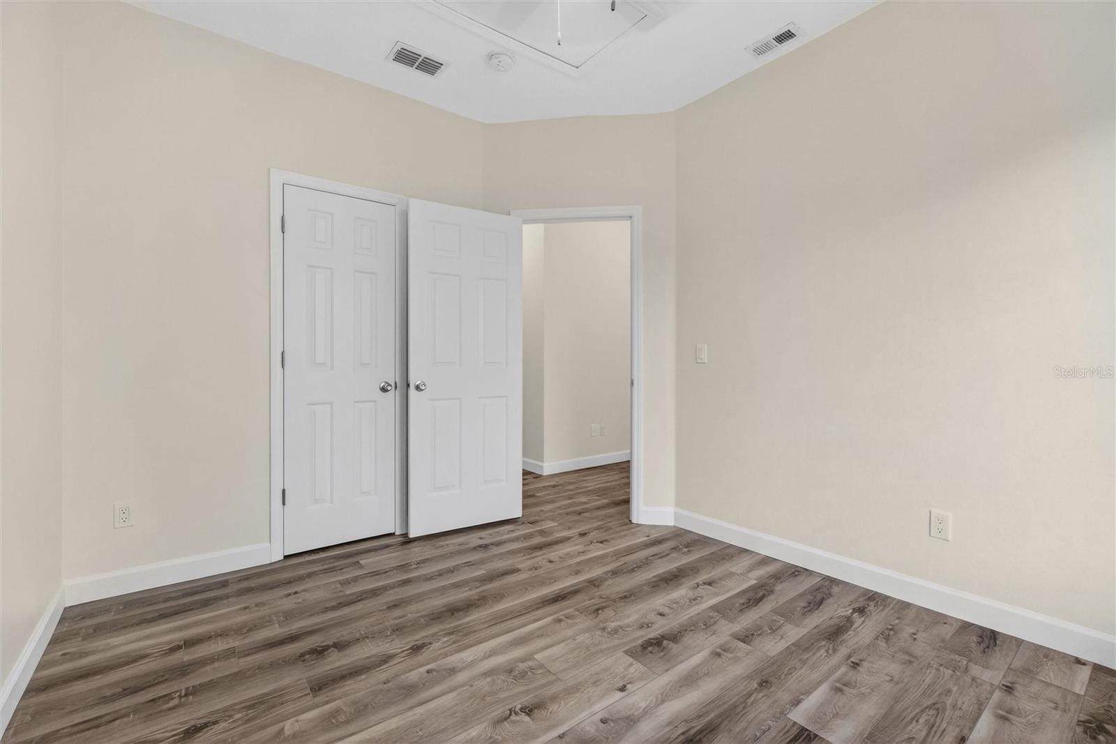 2nd Bedroom