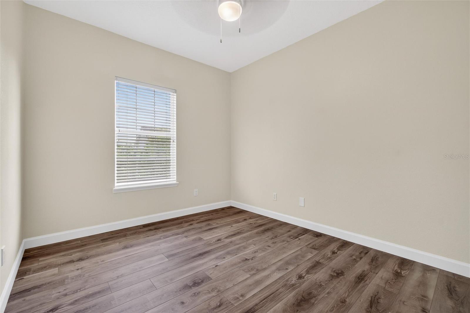 2nd Bedroom