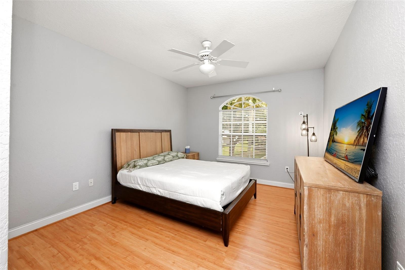 2nd floor Fourth bedroom