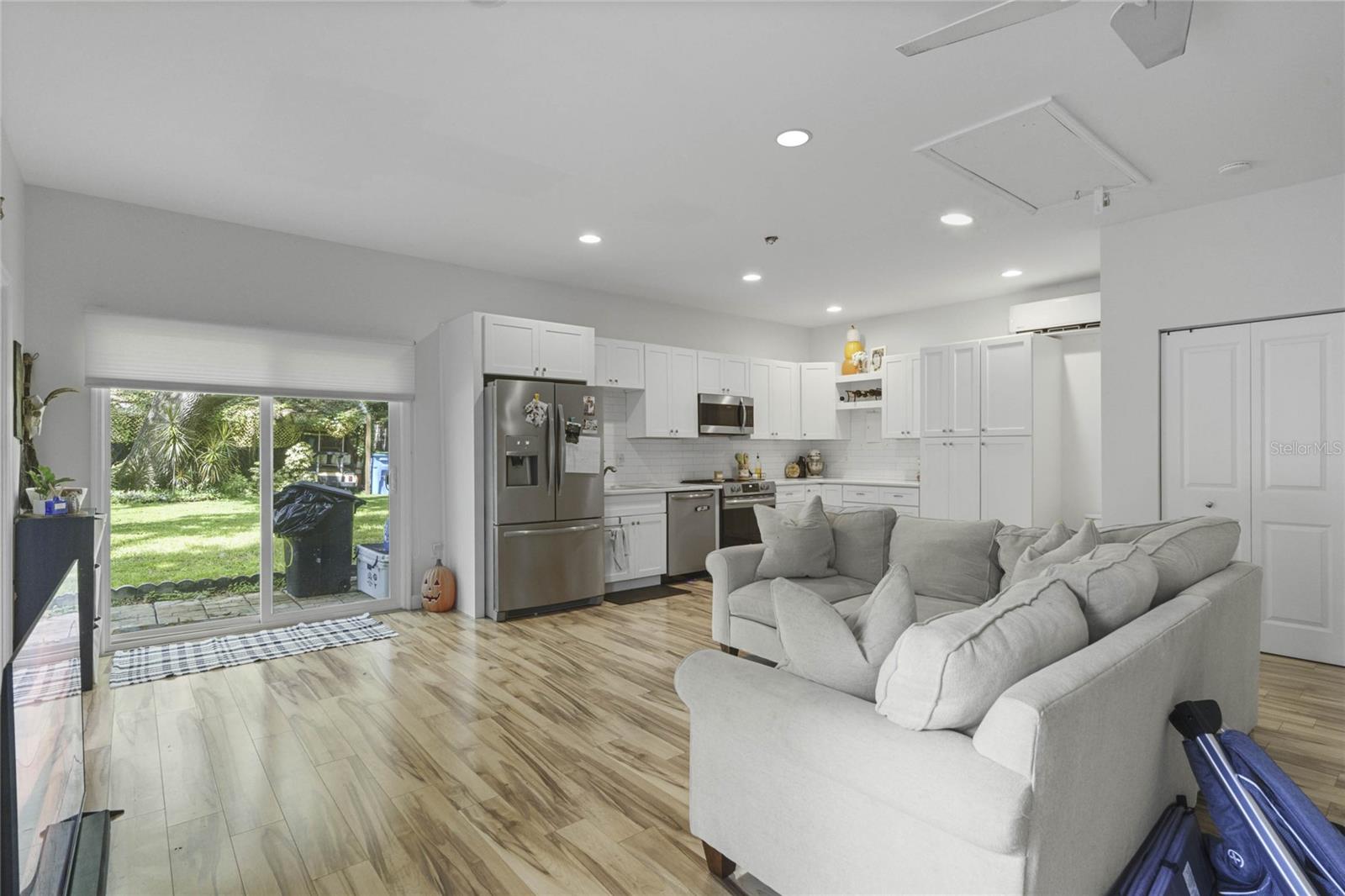 715 MAGNOLIA STREET, Windermere, FL 34786