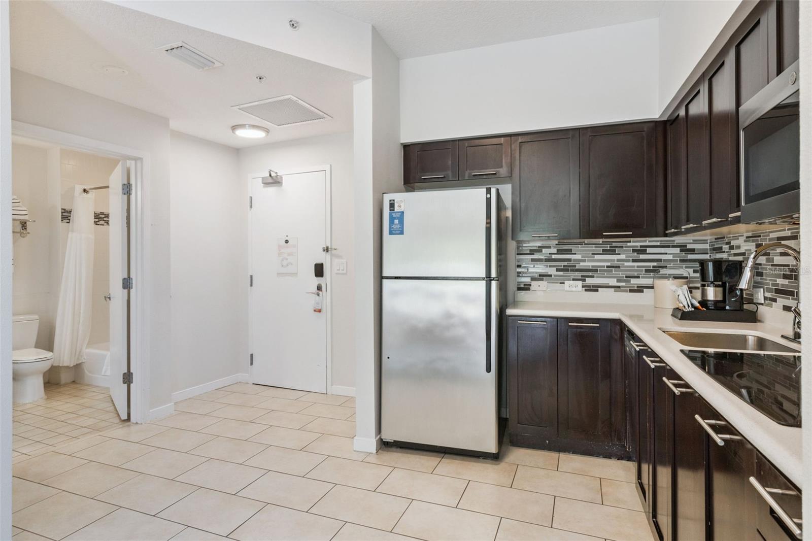 225 CELEBRATION PLACE, #216, Celebration, FL 34747 225 CELEBRATION PLACE, #216, Celebration, FL 34747