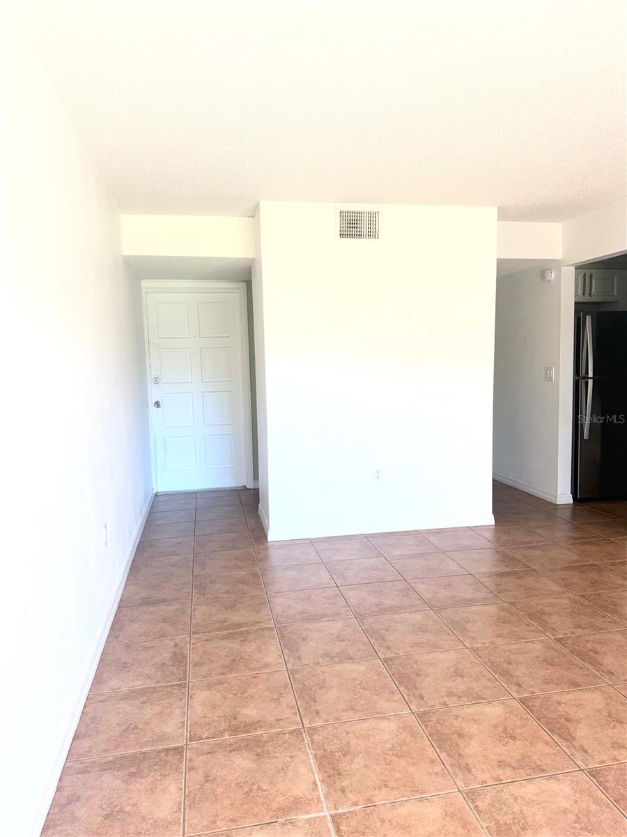 1000 LAKE OF THE WOODS BOULEVARD, #101B, Casselberry, FL 32730