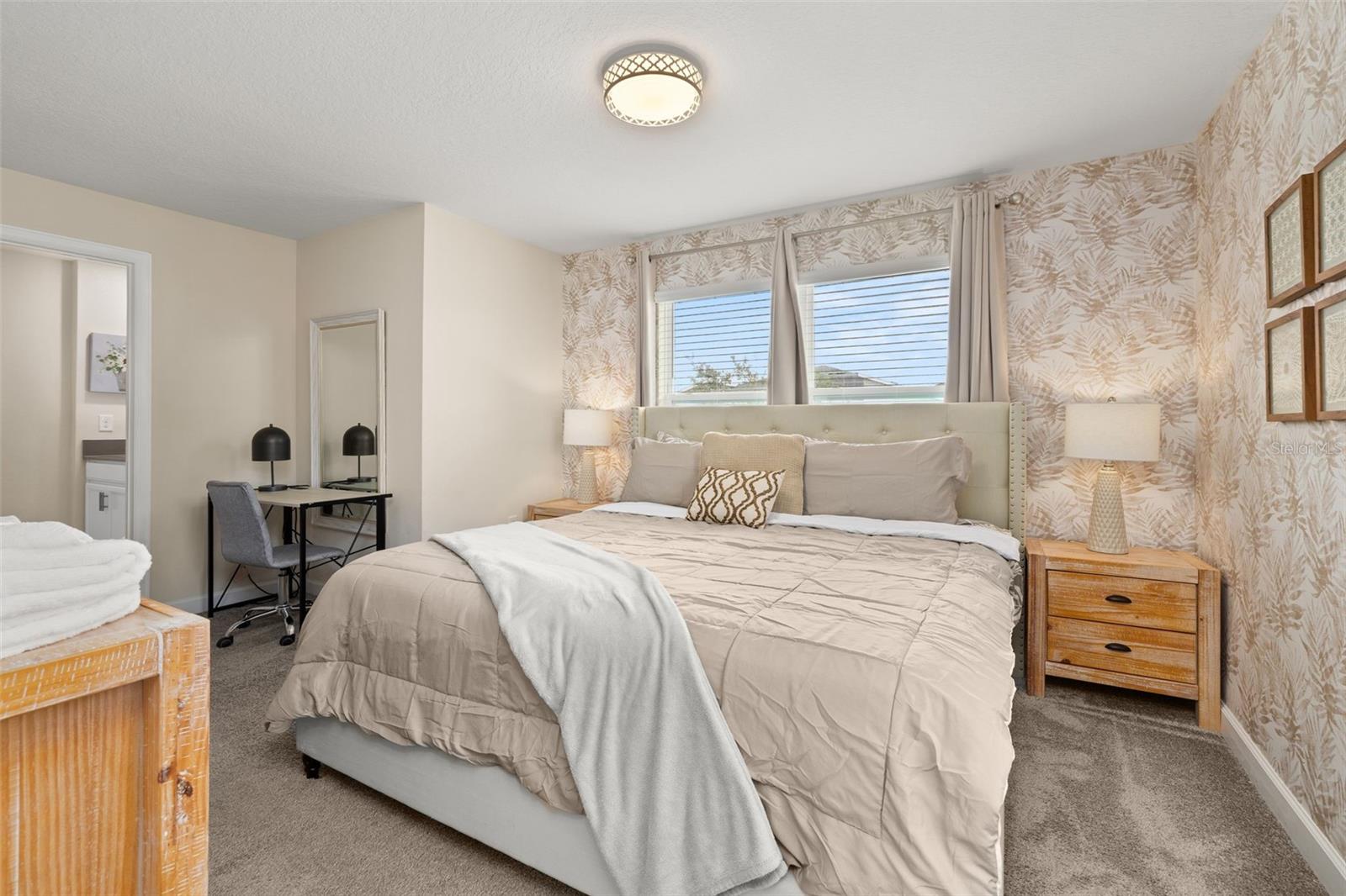 1176 CHALLENGE DRIVE, Davenport, FL 33896