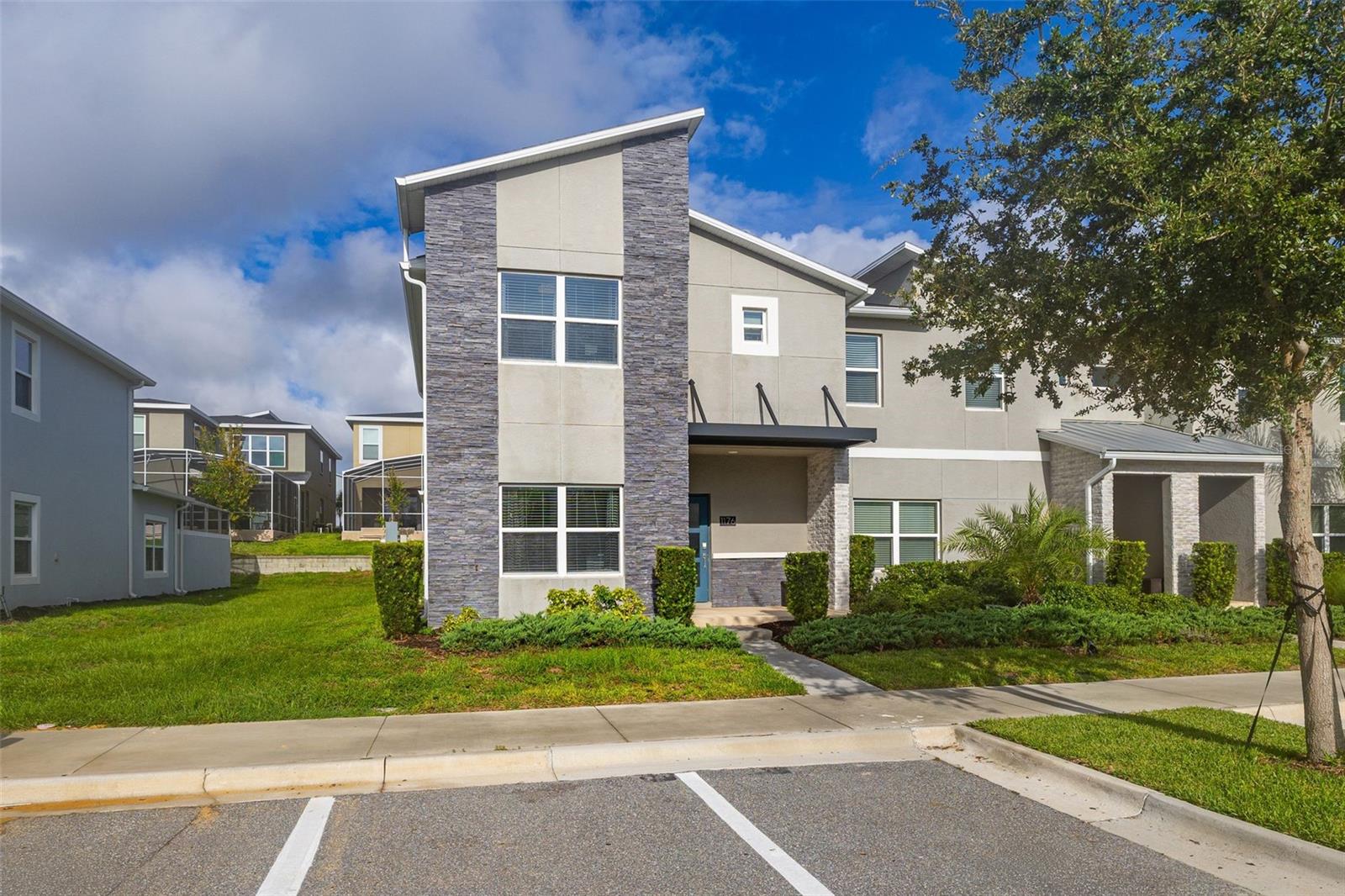 1176 CHALLENGE DRIVE, Davenport, FL 33896