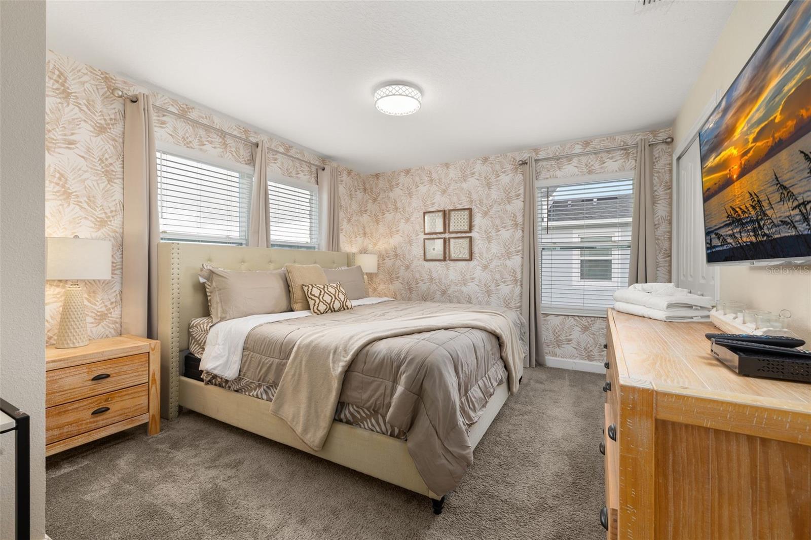 1176 CHALLENGE DRIVE, Davenport, FL 33896
