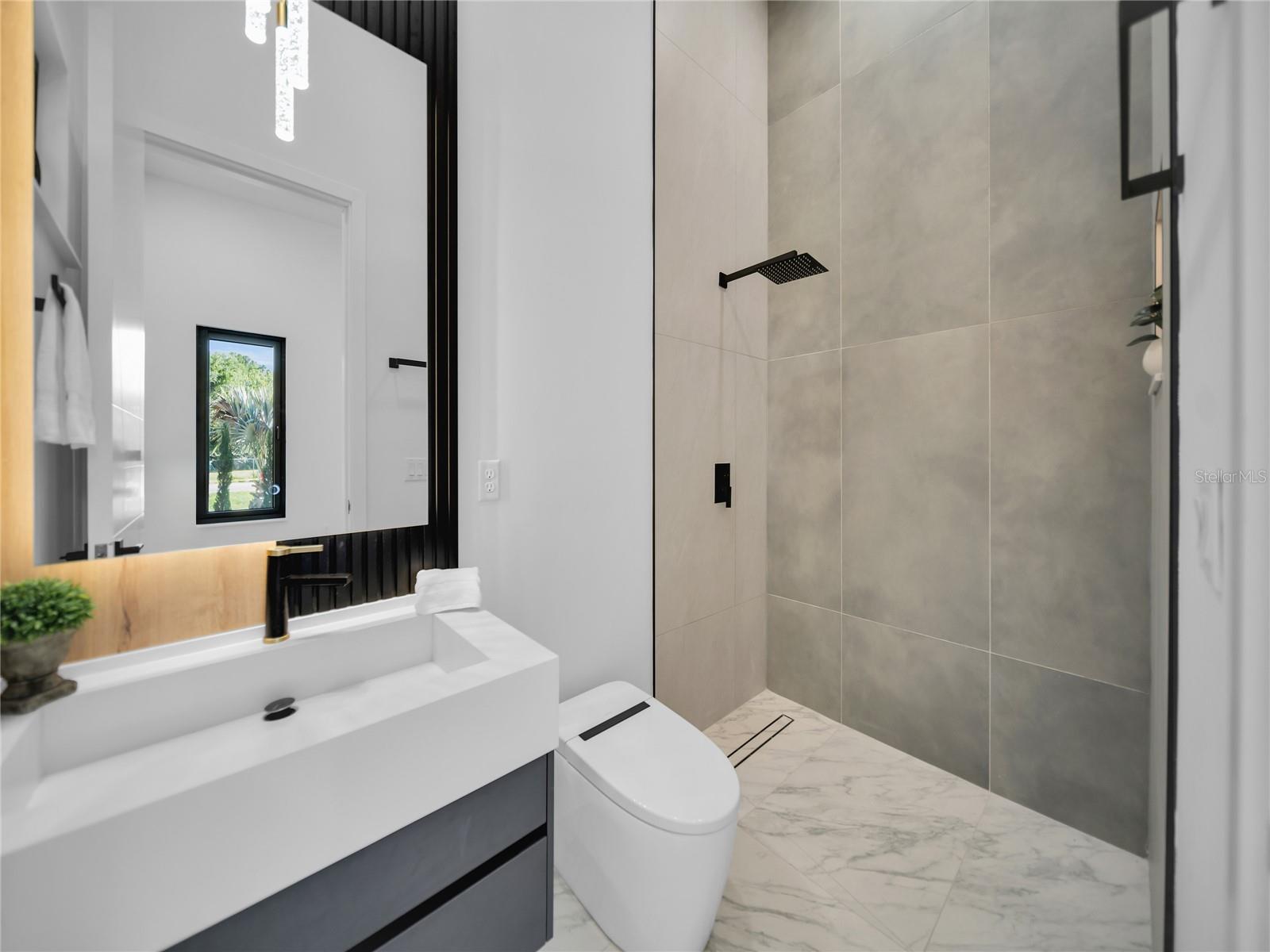 Contemporary secondary bathroom
