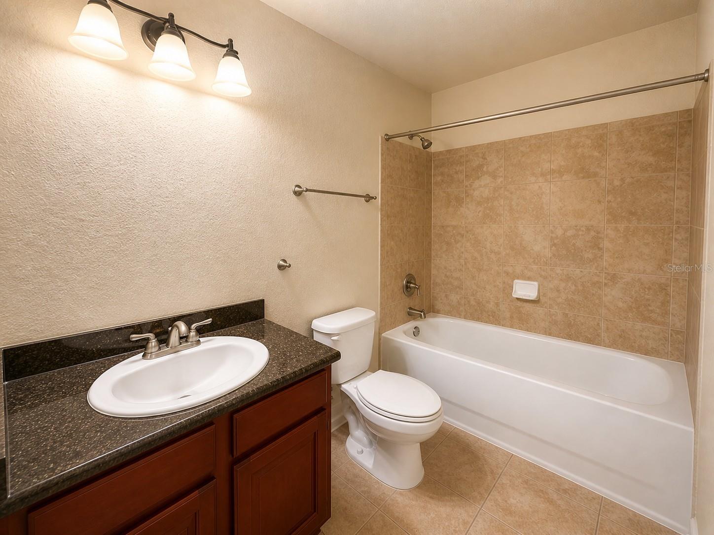 907 CHARO PARKWAY, #915, Davenport, FL 33897