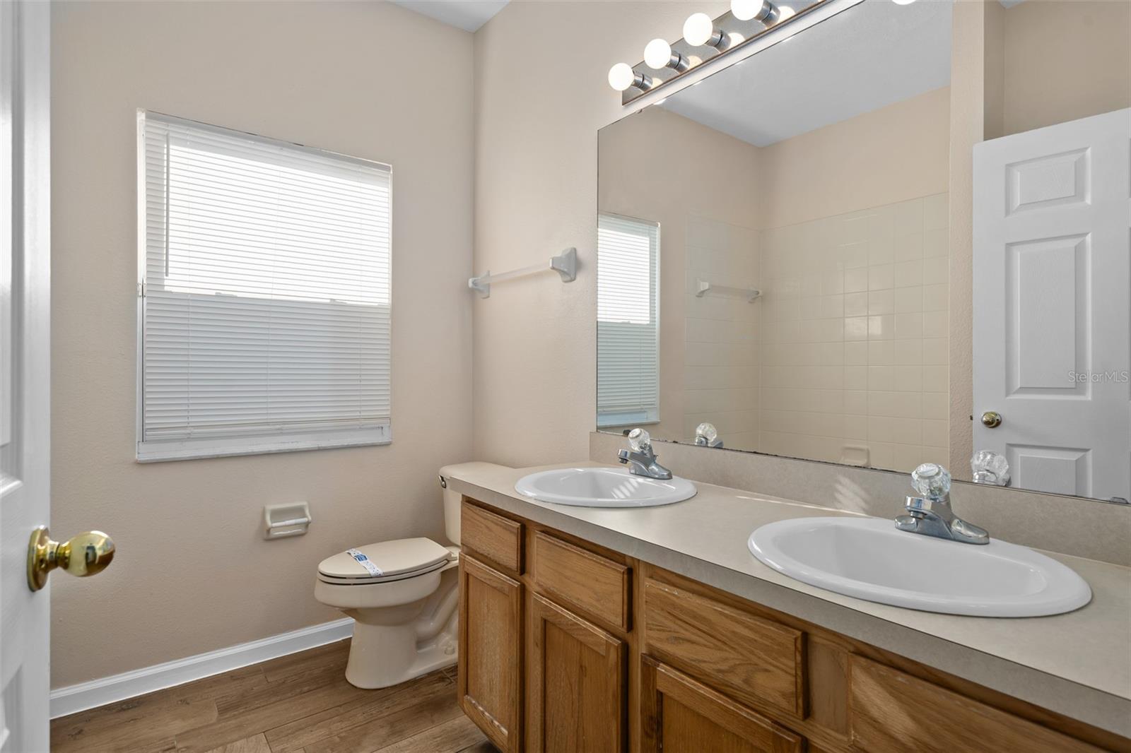 1513 HARRIER DRIVE, Orlando, FL 32837