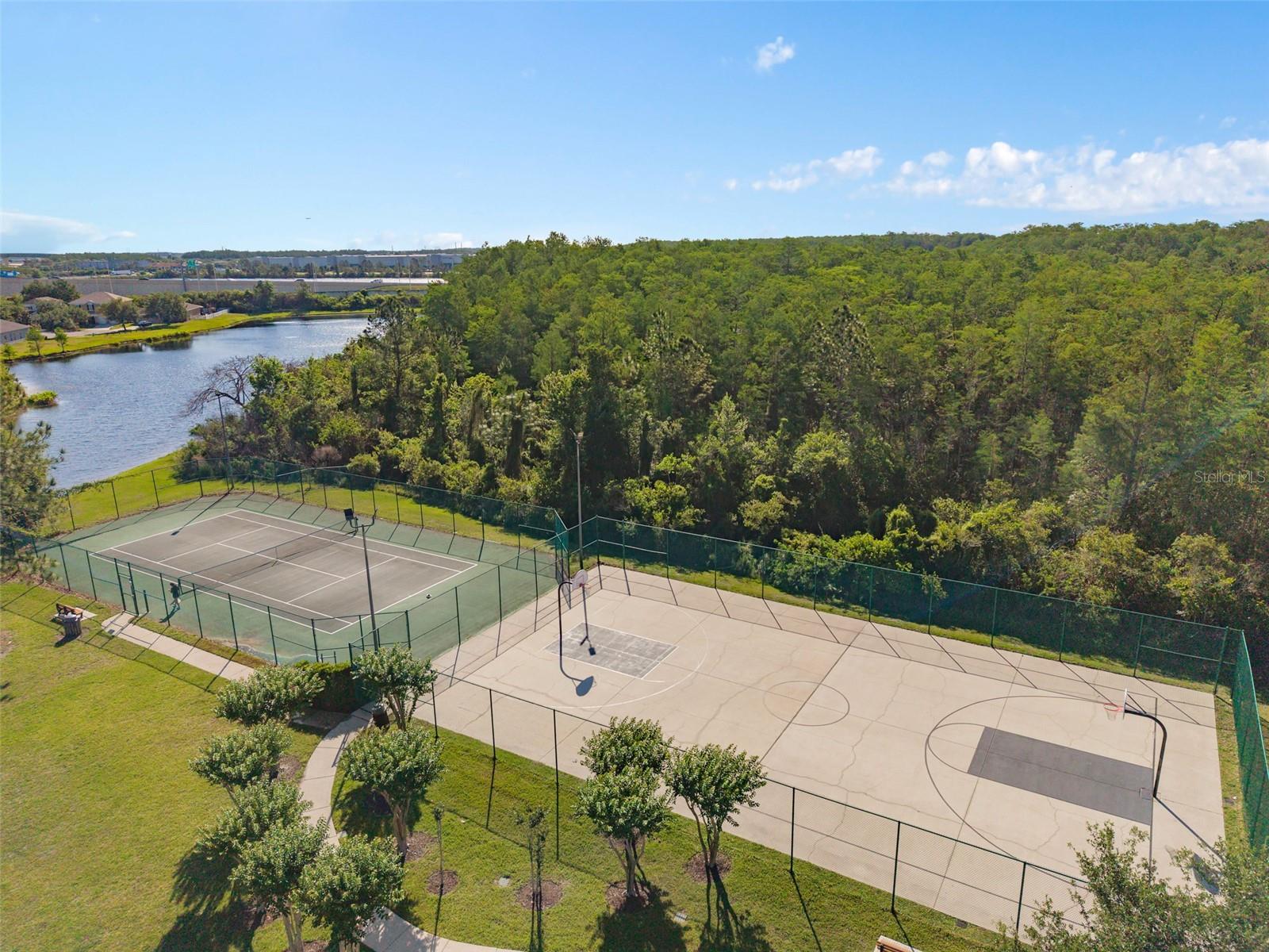 1513 HARRIER DRIVE, Orlando, FL 32837