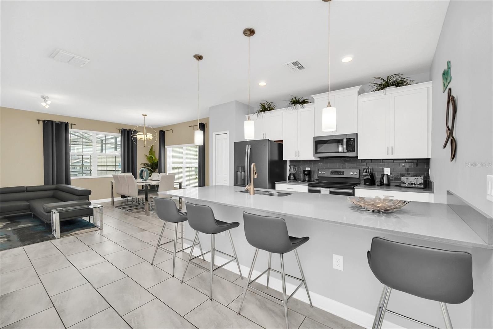 9017 DOGLEG DRIVE, Davenport, FL 33896