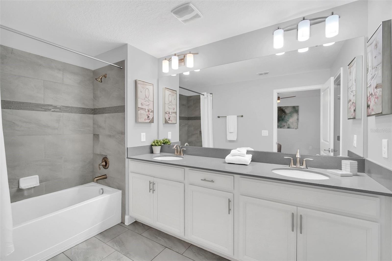 9017 DOGLEG DRIVE, Davenport, FL 33896