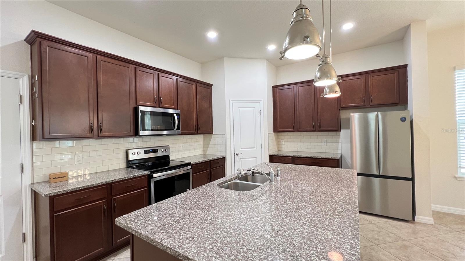 7867 BERKSHIRE OAK ALLEY, Windermere, FL 34786
