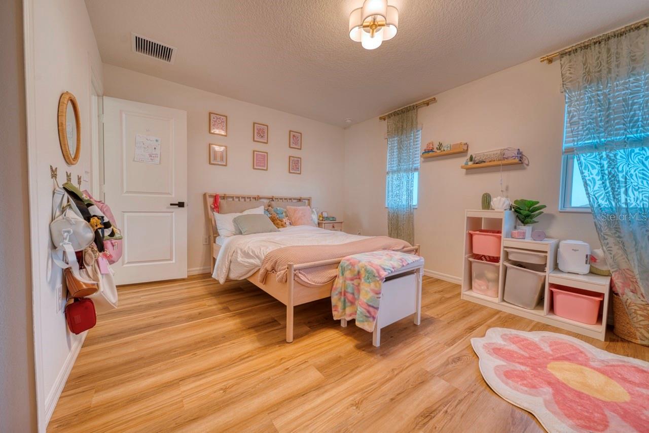 880 ALVANLEY COURT, Davenport, FL 33896