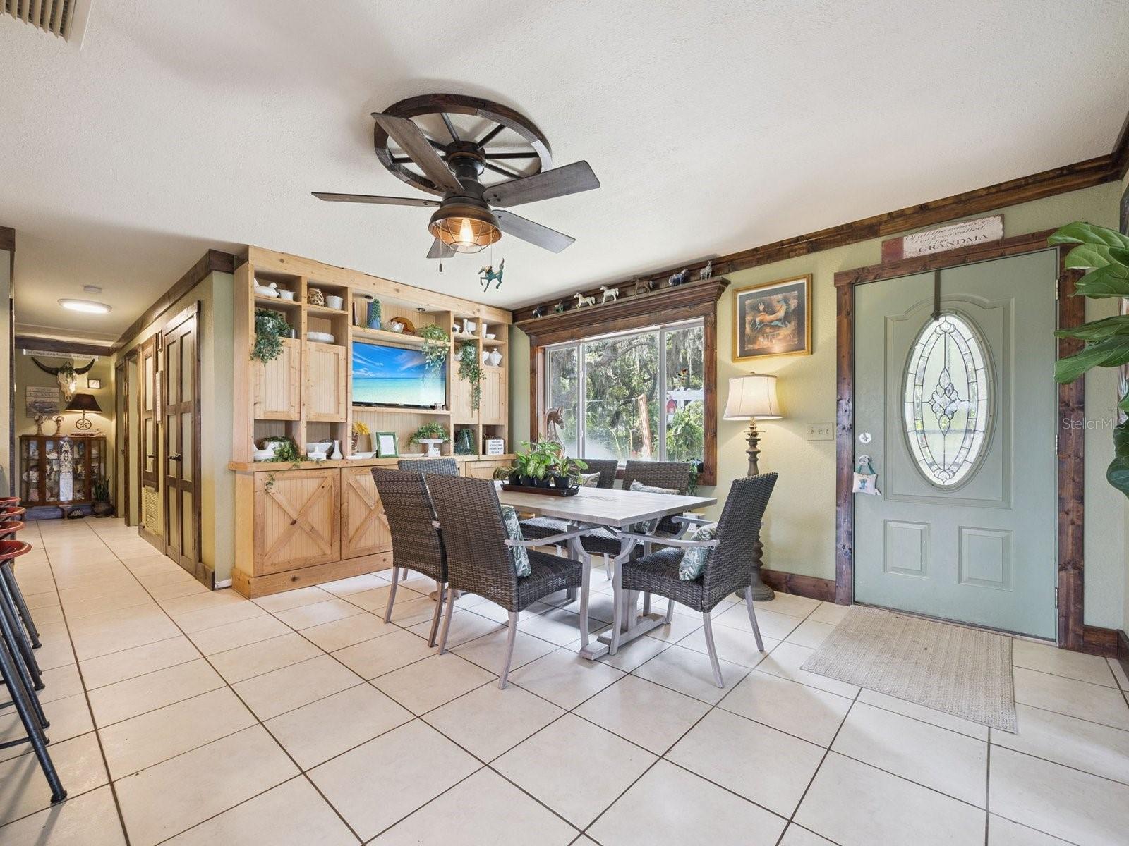 6001 MARTHAS LANE, St Cloud, FL 34771