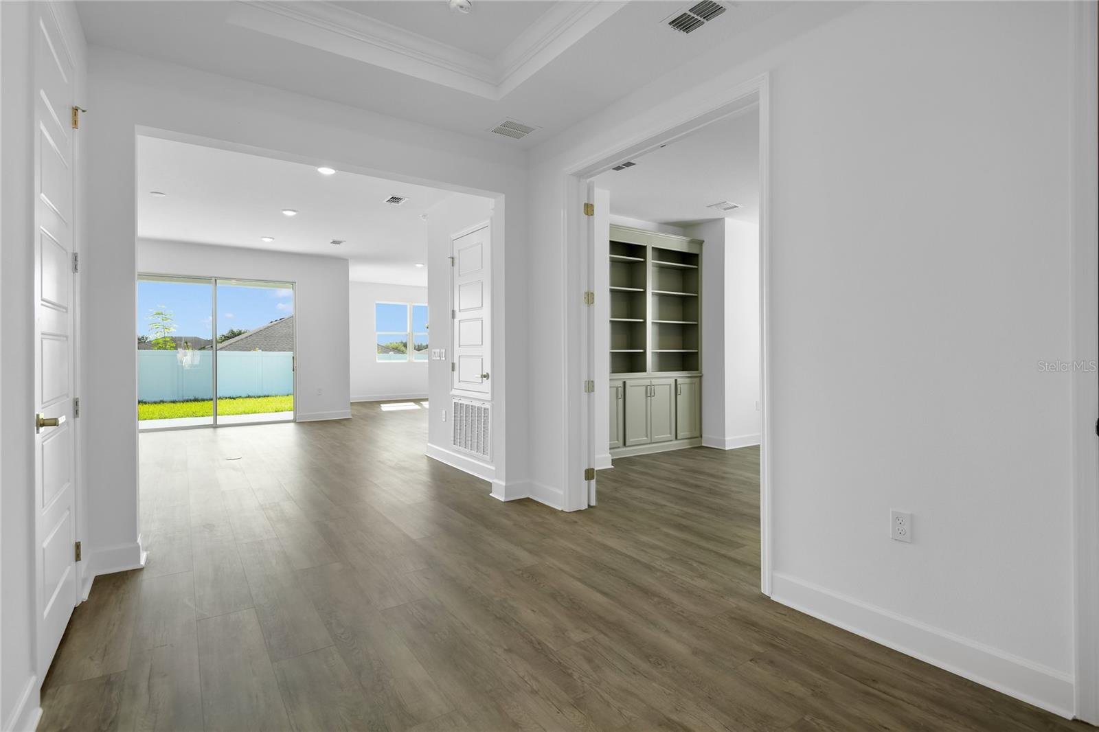 3040 WOODCLIFF LAKE CIRCLE, Clermont, FL 34711