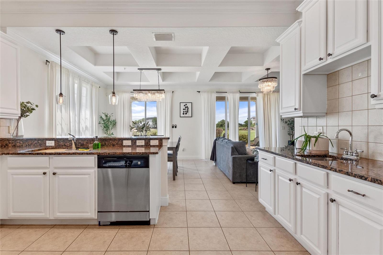 1524 EUSTON DR, Kissimmee, FL 34747