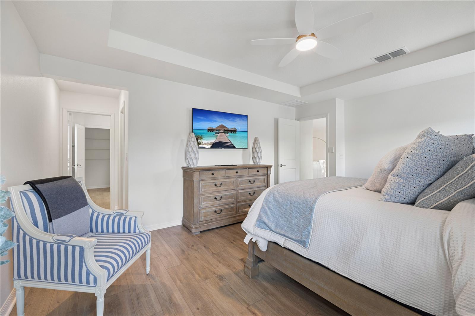 915 OVERPOOL AVENUE, Davenport, FL 33896