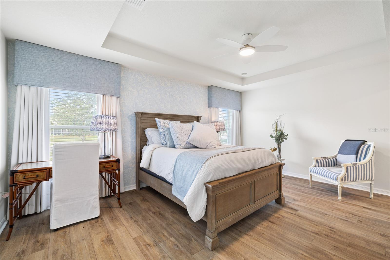 915 OVERPOOL AVENUE, Davenport, FL 33896