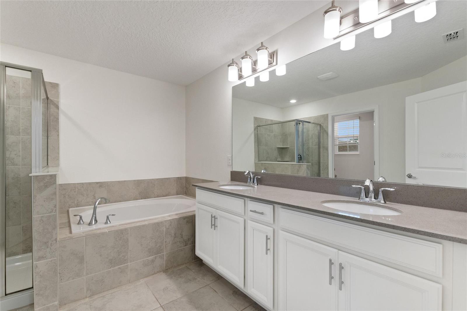 8801 BETH PAGE LANE, Davenport, FL 33896