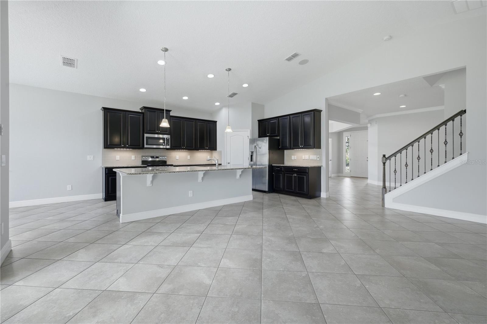 6023 W TOWN CENTER BOULEVARD, Orlando, FL 32837
