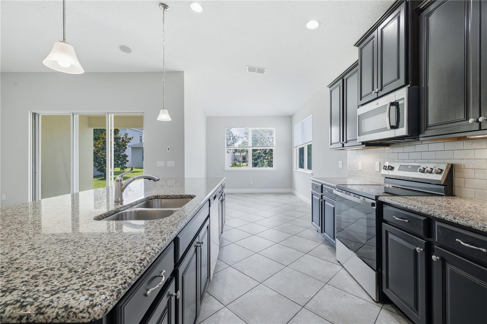 6023 W TOWN CENTER BOULEVARD, Orlando, FL 32837
