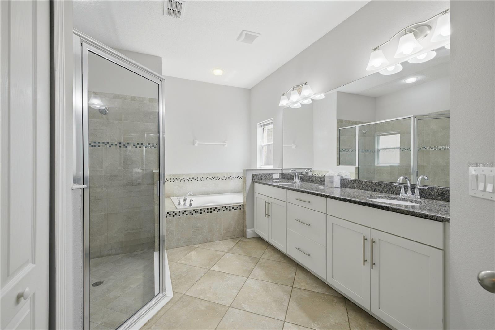 6023 W TOWN CENTER BOULEVARD, Orlando, FL 32837
