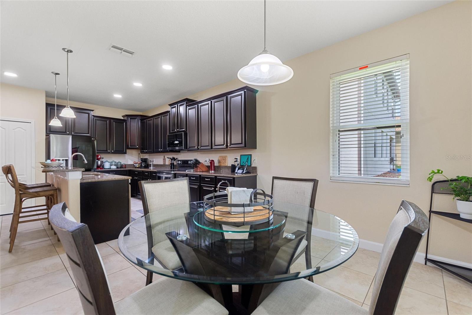 1353 PALMETTO DUNES ST, Davenport, FL 33896